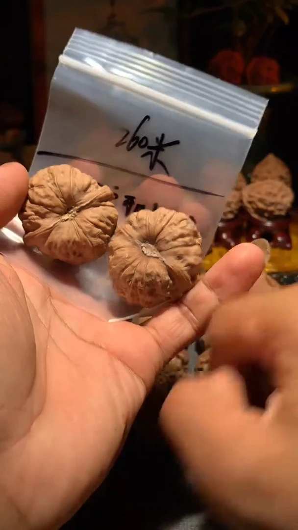 把件桃核老****?丰泰文玩  南瓜墩   41 尺寸左右