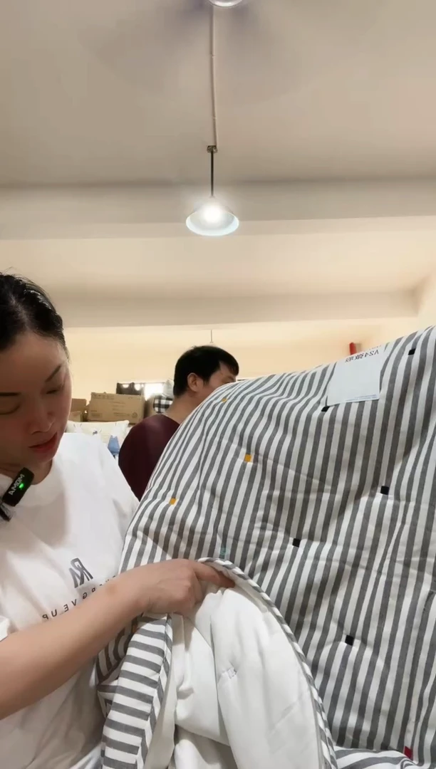 棉棉A24