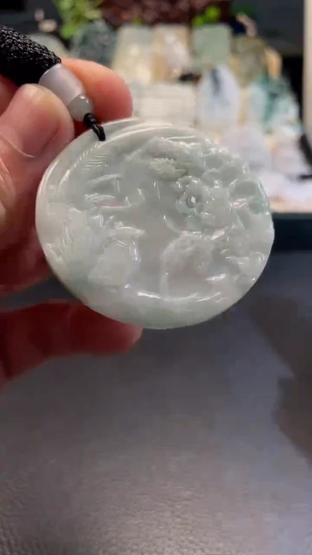 颈饰未镶嵌翡翠10/27/032