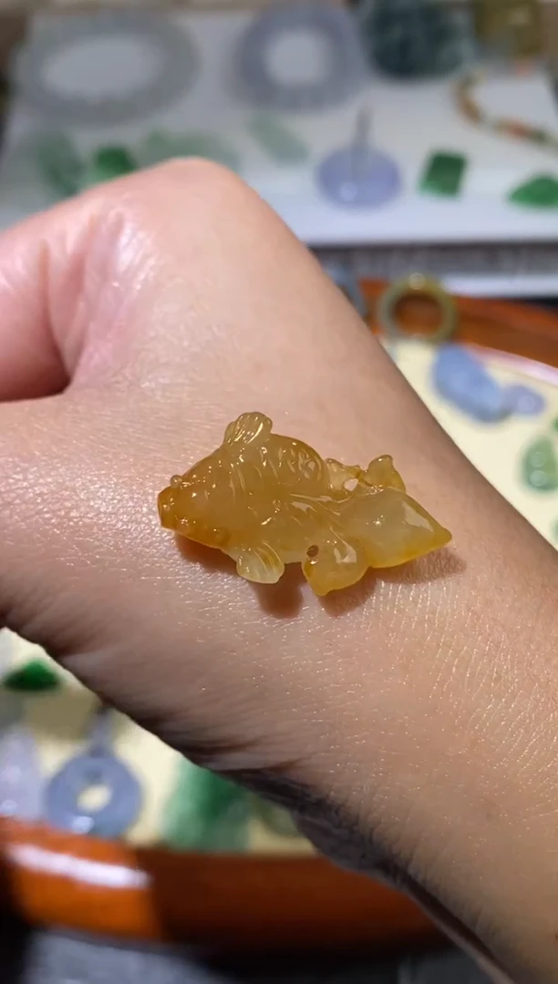 定制翡翠未镶嵌翡翠毛货~