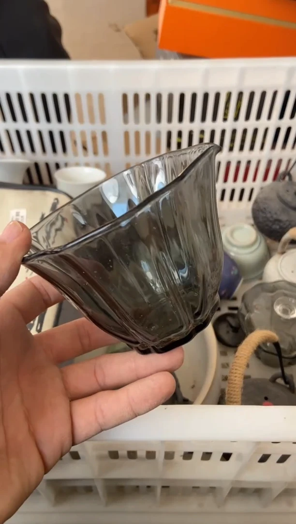 杯无运费险有瑕疵的摄影的产品有使用过的痕迹有点脏介意勿拍