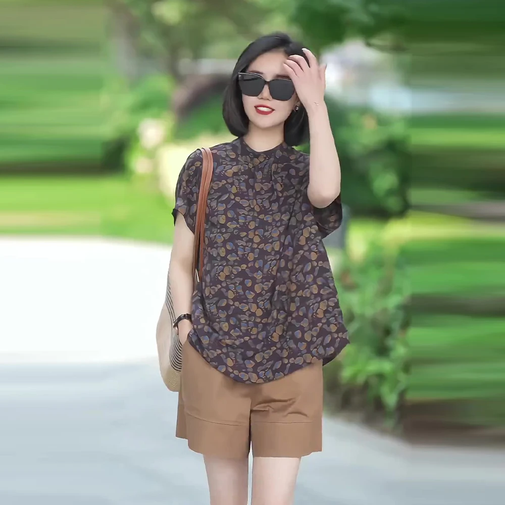 2025秋夏季新款时尚碎花设计上衣洋气显瘦气质百搭款短裤两件套装