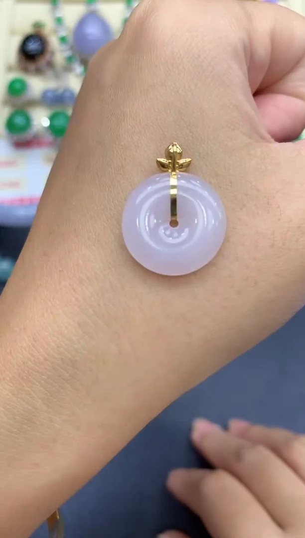 颈饰18K金镶嵌翡翠107-中国好珍宝