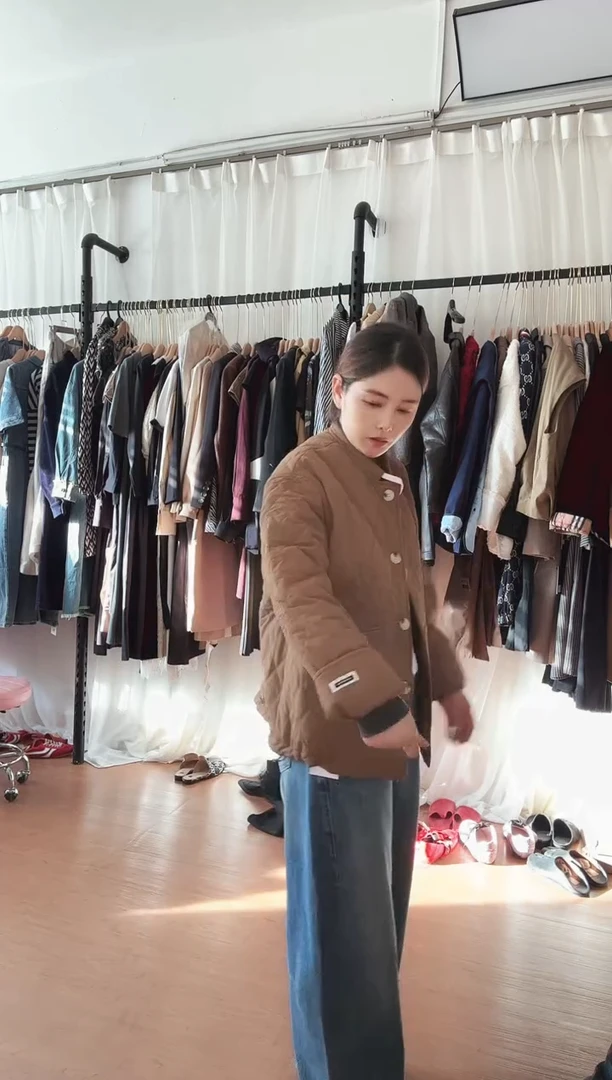 666 咖色棉衣9886