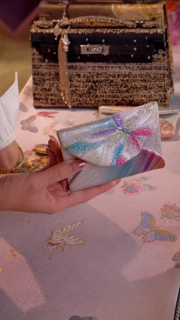 非遗西阵织 如图所示