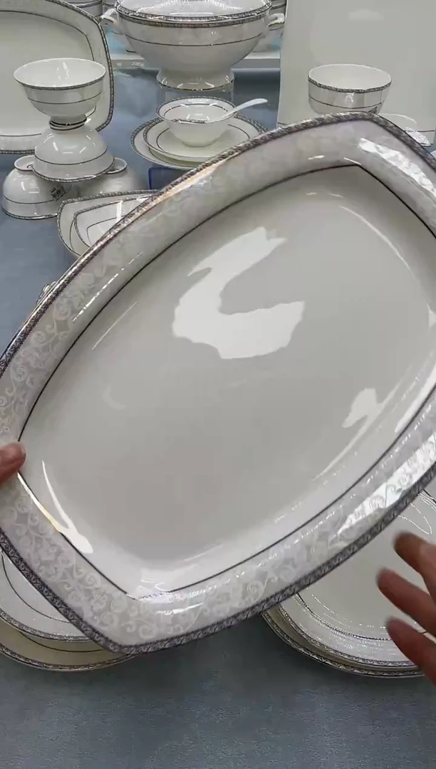 骨瓷 玲珑12方鱼1个