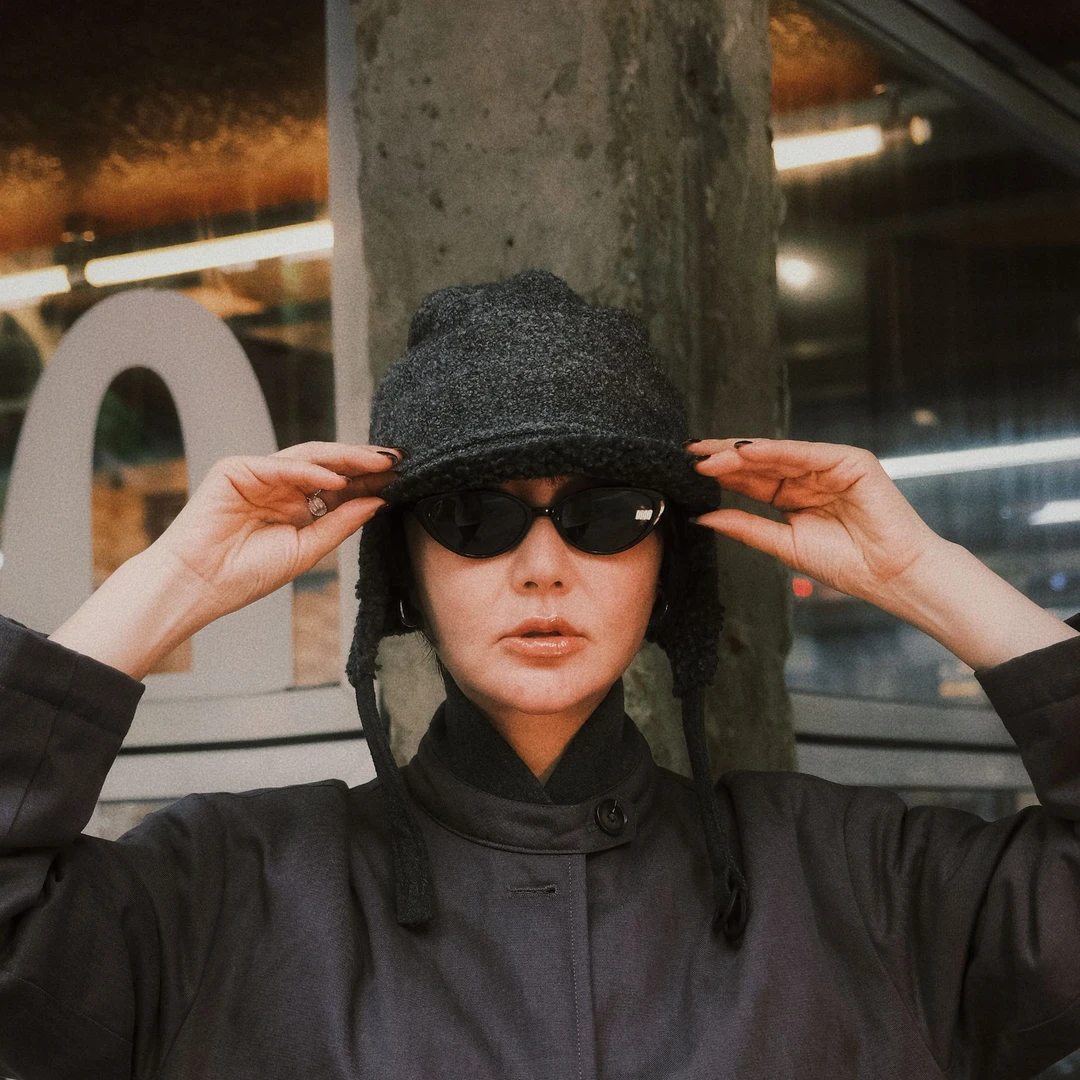 KOKO WANG秋冬时尚气质保暖飞行员保暖羊毛针织帽X1535J06S43