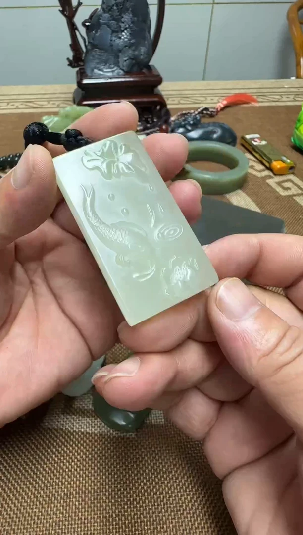 吊坠(不含链)未镶嵌和田玉连年有余