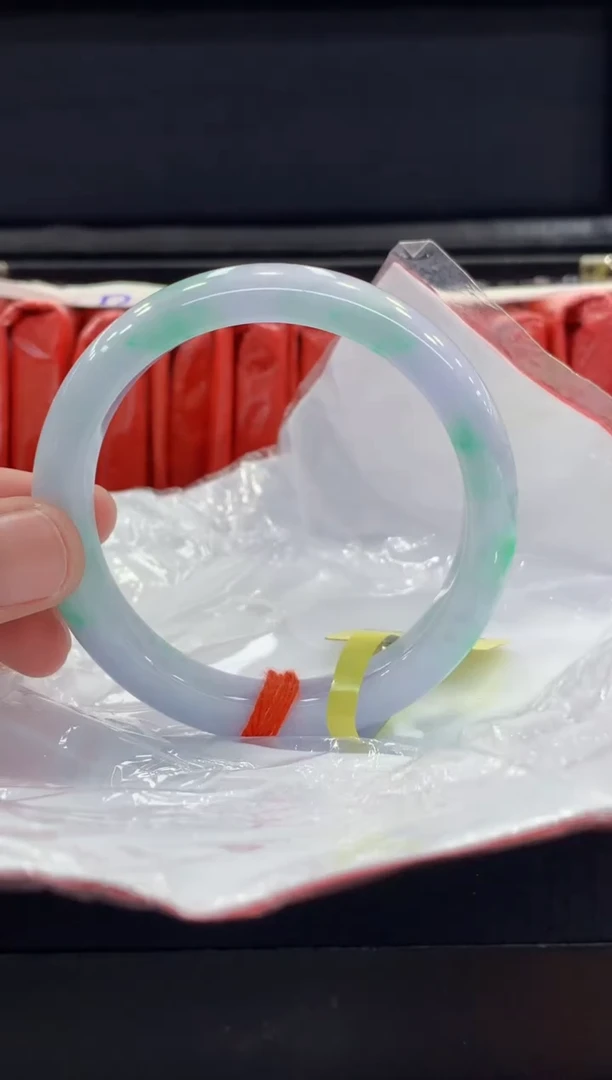 未镶嵌手镯翡翠翡翠手镯