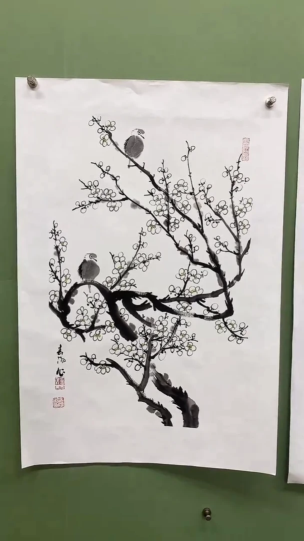 竖款精品开三花鸟