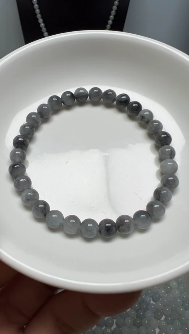 散珠翡翠纯天然缅甸A货翡翠卡6.3冰乌鸡，28颗