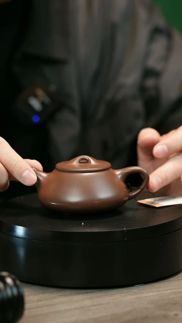茶壶紫砂酷****️H2001赵信军底槽清光素景州小石瓢