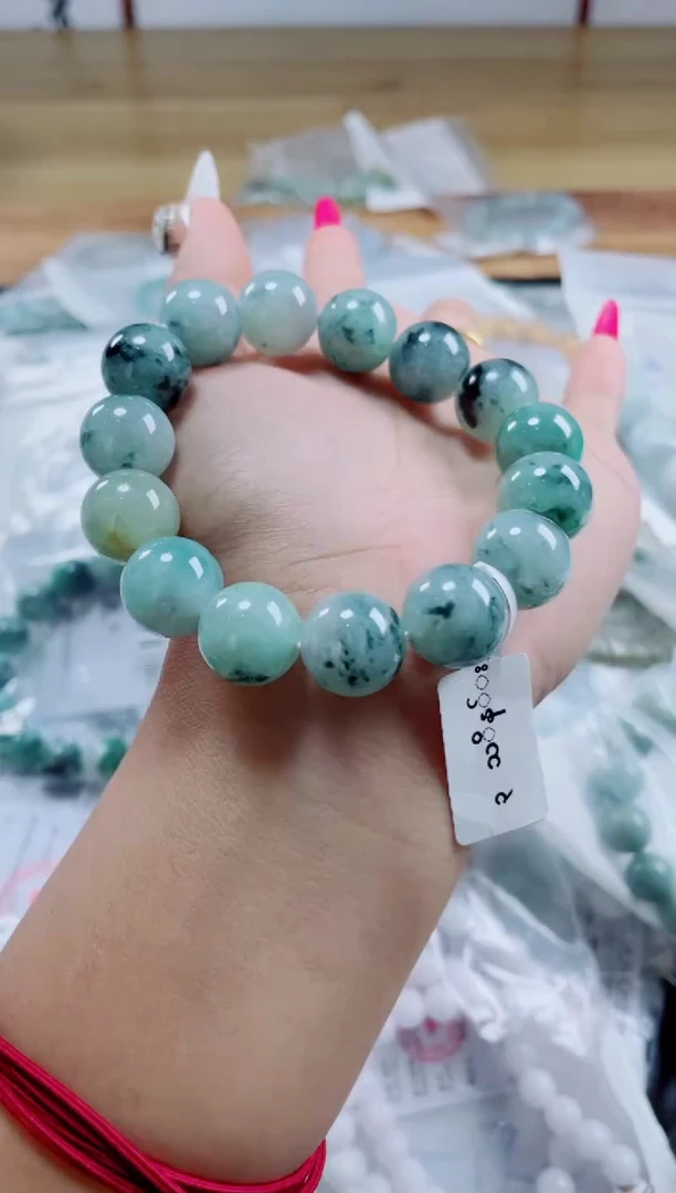 定制翡翠未镶嵌珠串