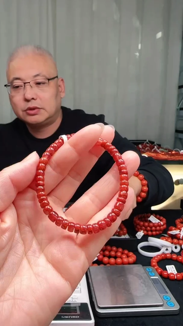 未镶嵌多样性发一件南红玛瑙6MM精工原矿九口直切手串