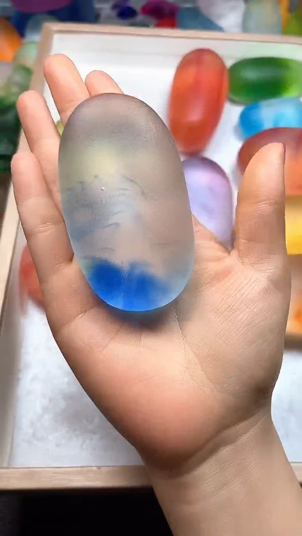 新疆戈壁彩料手把