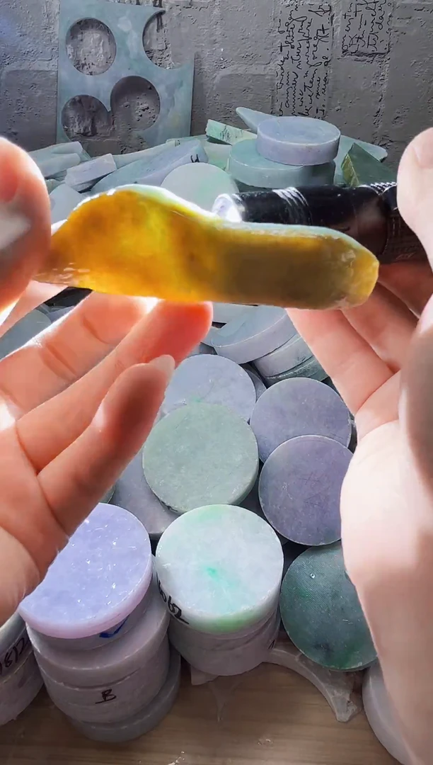 配石翡翠天然翡翠A货388