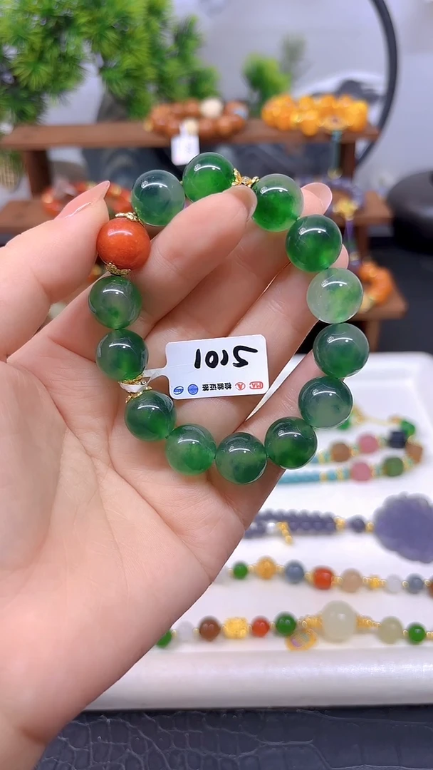 未镶嵌手链翡翠S101