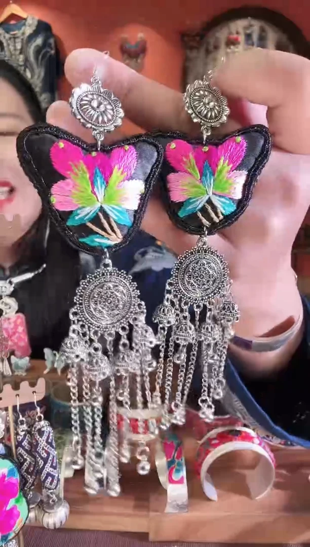 织绣手工苗绣刺绣首饰006