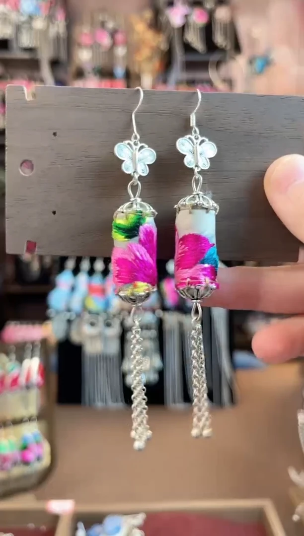 织绣民族风手工非遗老绣饰品304