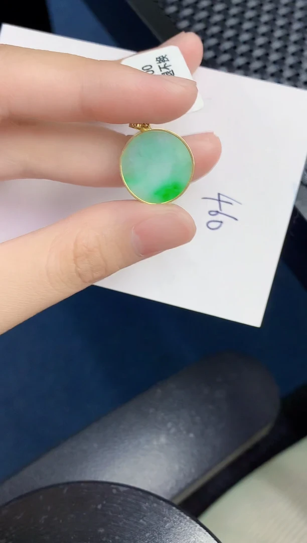 【闪购商品】翡翠颈饰18K金镶嵌000000000q