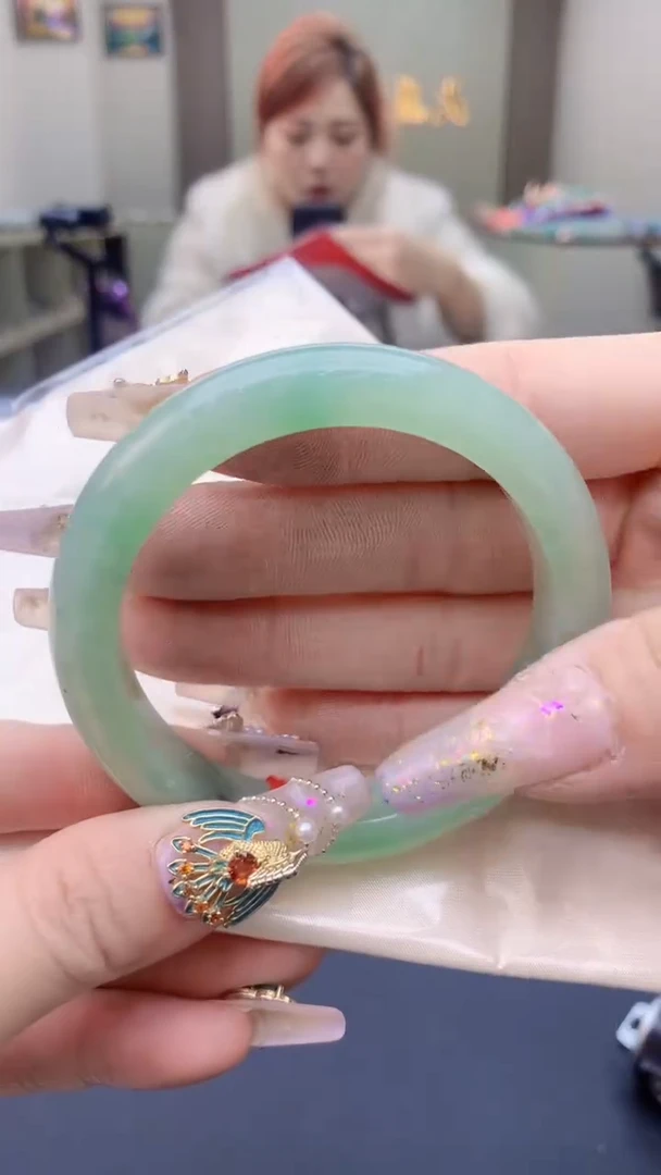 【闪购商品】翡翠手镯未镶嵌0884149923