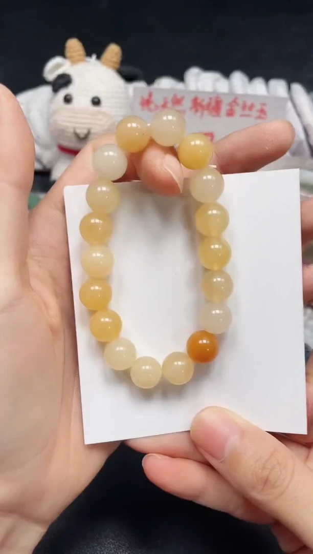 【闪购商品】石英质玉手链未镶嵌冰黄卡10