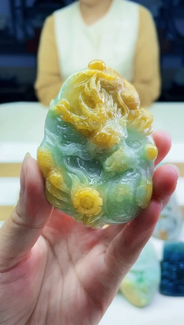 未镶嵌定制翡翠毛货09260348