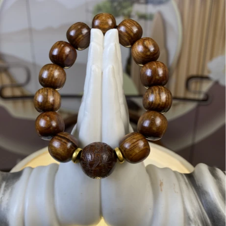 黄花梨珠串1.5黑花梨老型+雕刻珠手串【926】