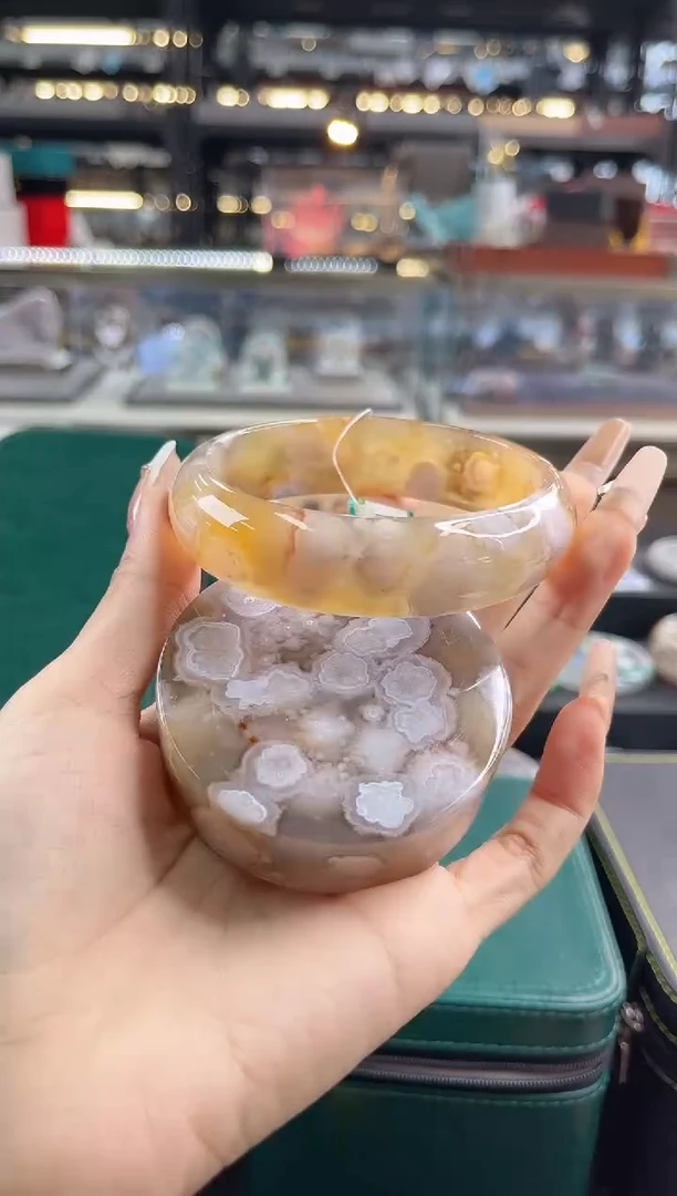 未镶嵌手镯石英质玉63圈口（赠品镯心）6009452