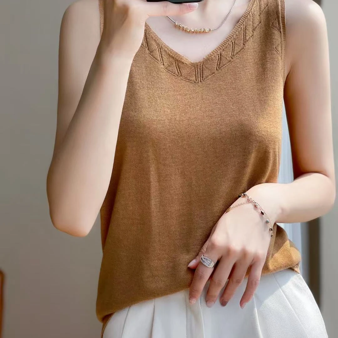 精纺羊毛吊带女薄款V领春夏款 604