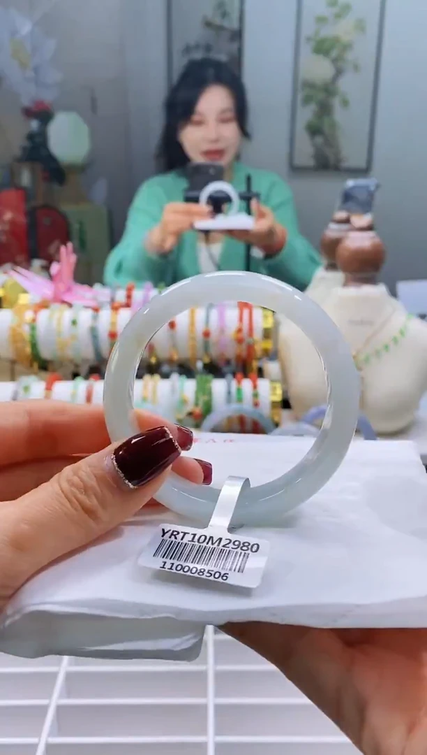 未镶嵌手镯翡翠75号56.1/13.0*7.7