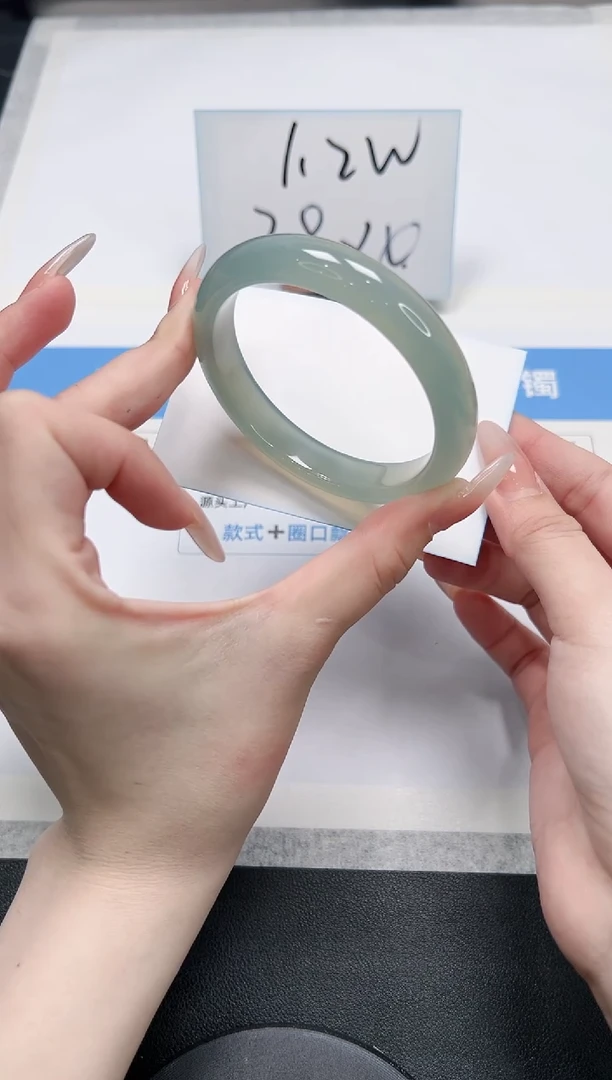 【闪购商品】石英质玉手镯未镶嵌256/晴水56.7