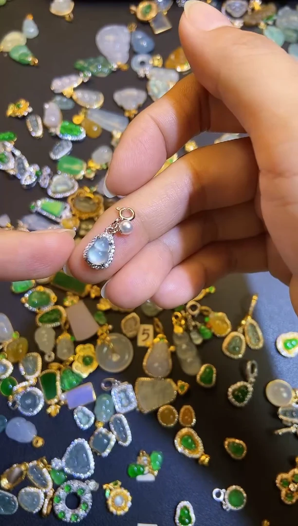 吊坠(不含链)银S925镶嵌翡翠1