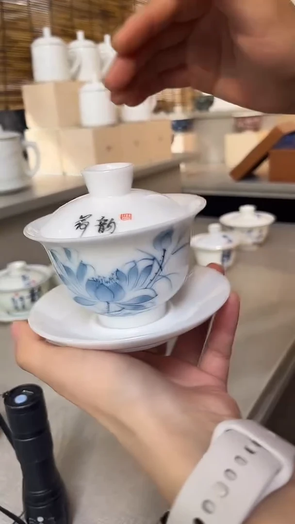 景德镇高温瓷白瓷荷韵三才