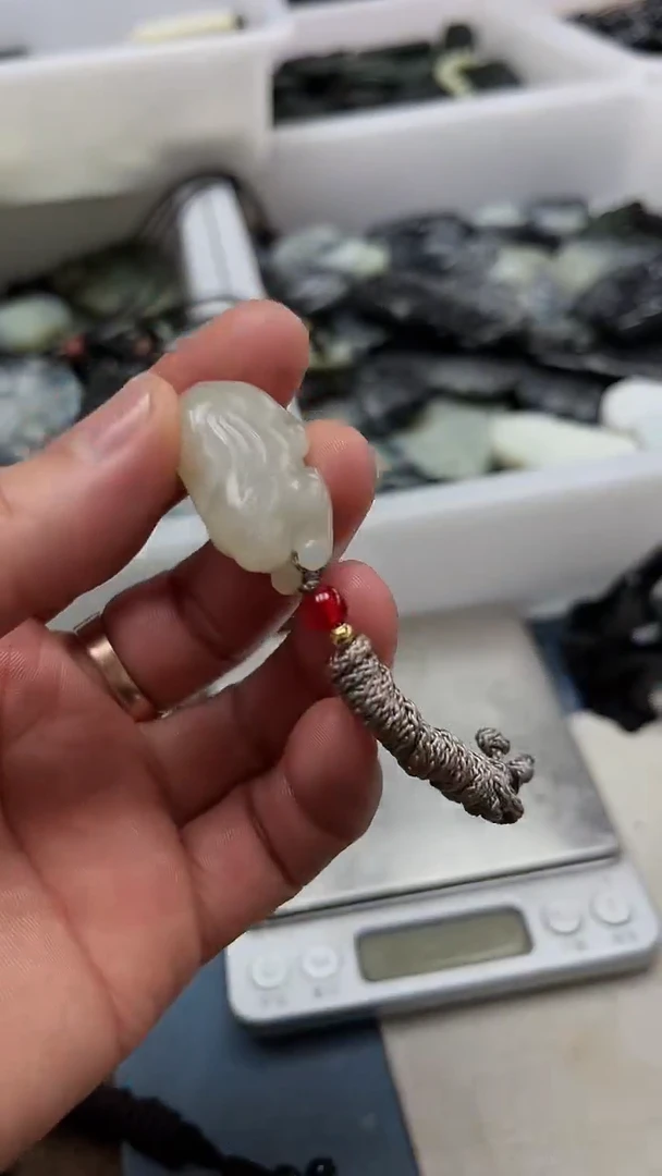 吊坠(不含链)未镶嵌和田玉1