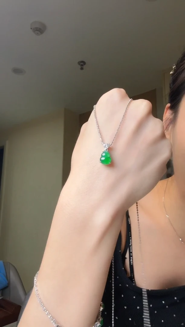 翡翠银S925镶嵌吊坠(不含链)天然翡翠吊坠