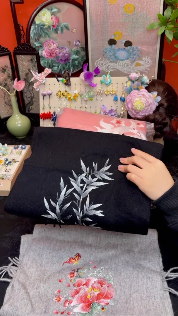 刺绣?****✨非遗绒花苏绣饰品