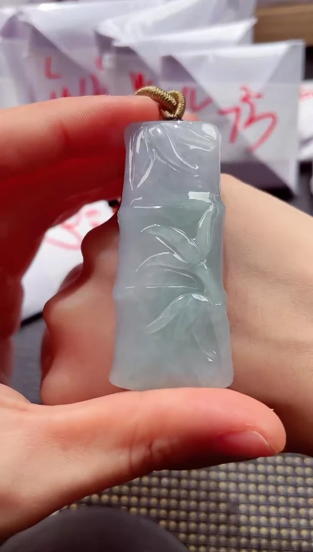 颈饰未镶嵌翡翠88888888