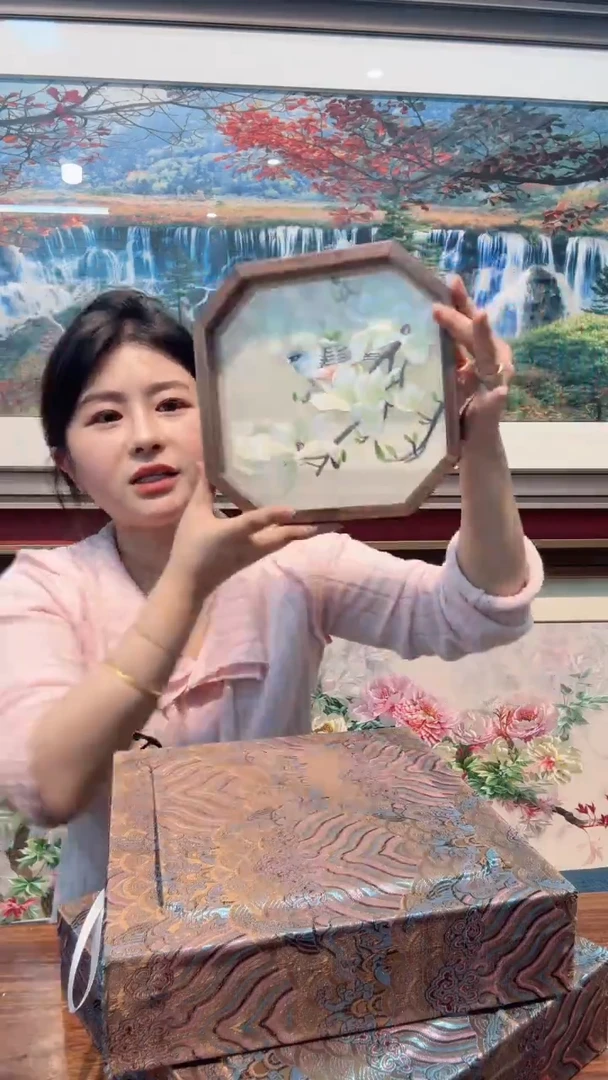 横款非遗刺绣手工刺绣摆台