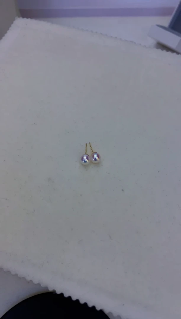 18K金镶嵌饰品海水珍珠5-6素钉定制