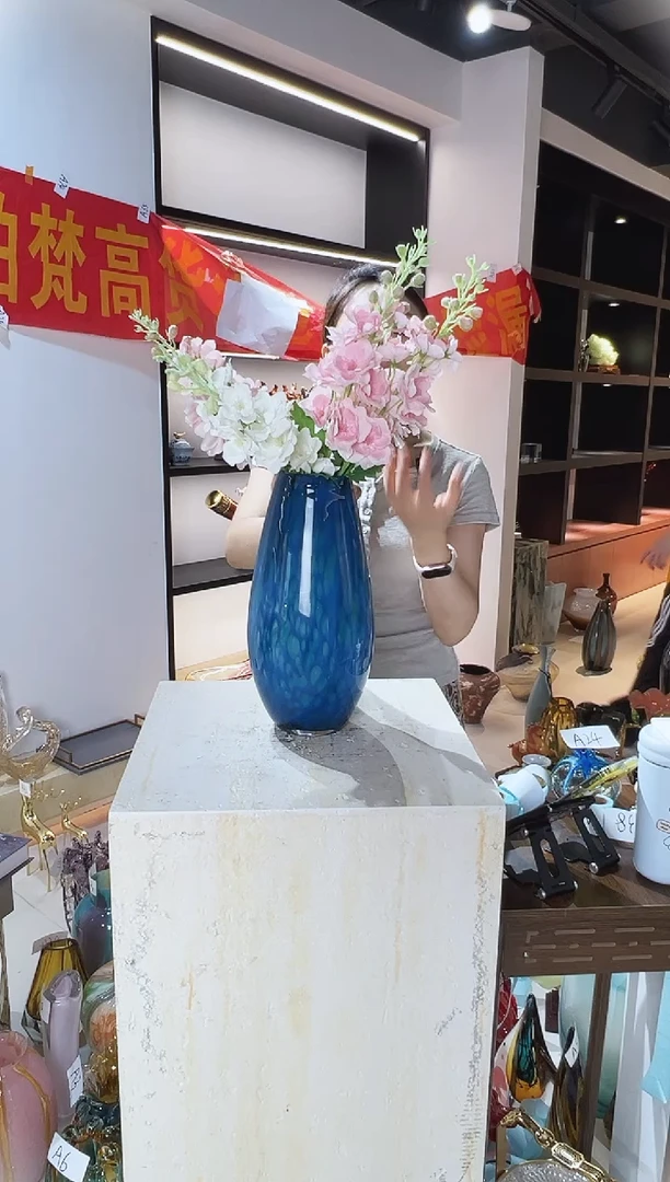 琉璃蓝色花瓶清仓A97