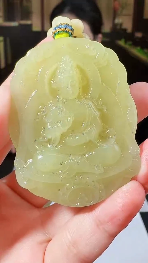 定制和田玉玉润名家天然和田玉（拍一发一）