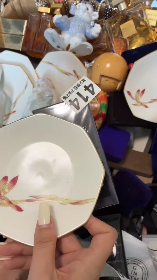 瓷片好漂亮的瓷器】】】