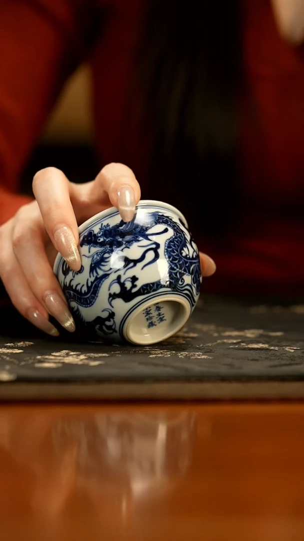 【闪购商品】瓷片春生