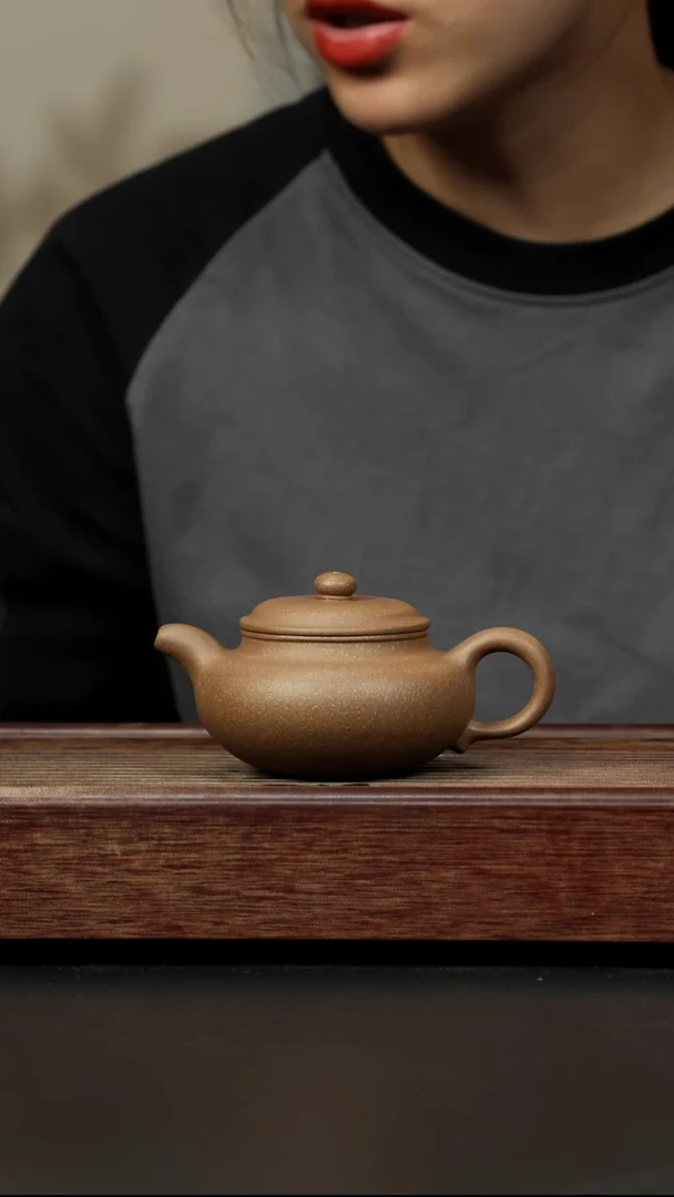 紫砂茶壶芝麻绿 仿古