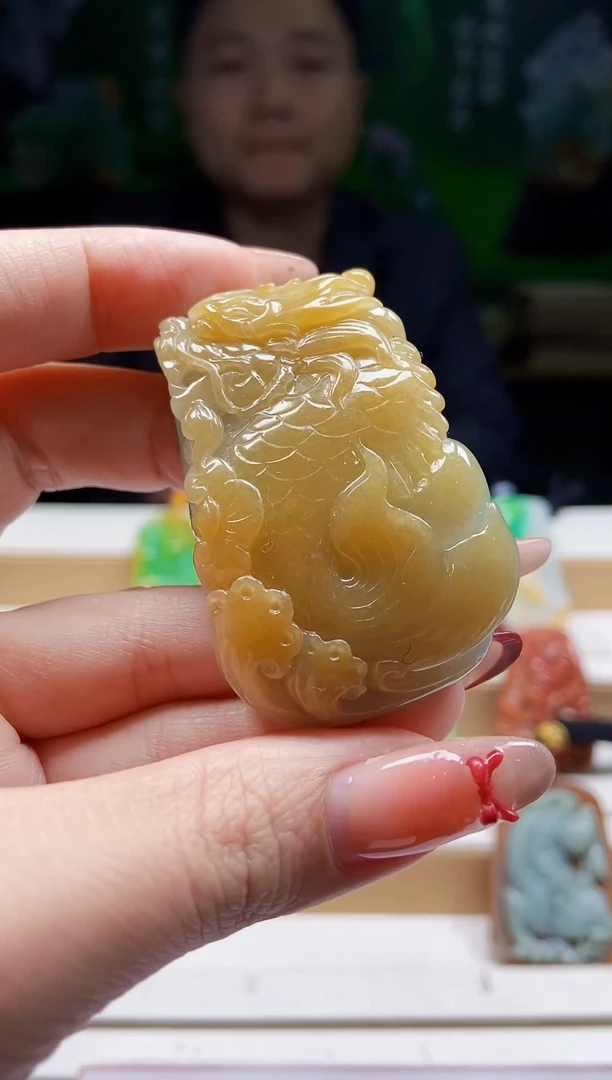 颈饰未镶嵌翡翠翡翠A货