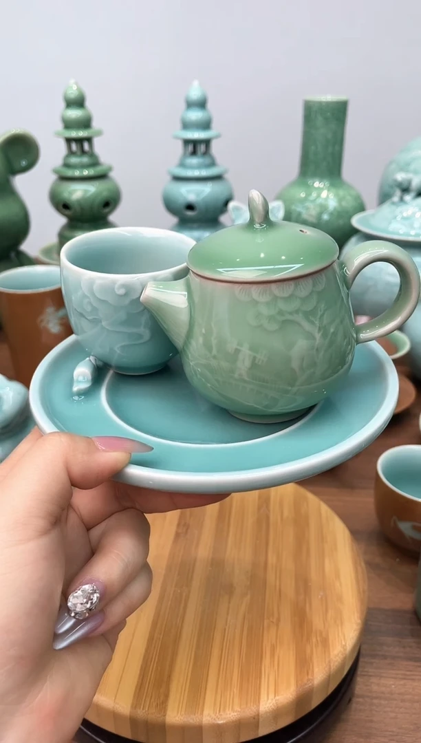 特价福利 微瑕 慧仙青瓷