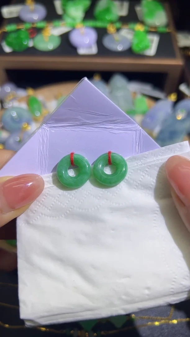 【闪购商品】翡翠耳饰未镶嵌Q缅料A货翡翠/支持复检/一件