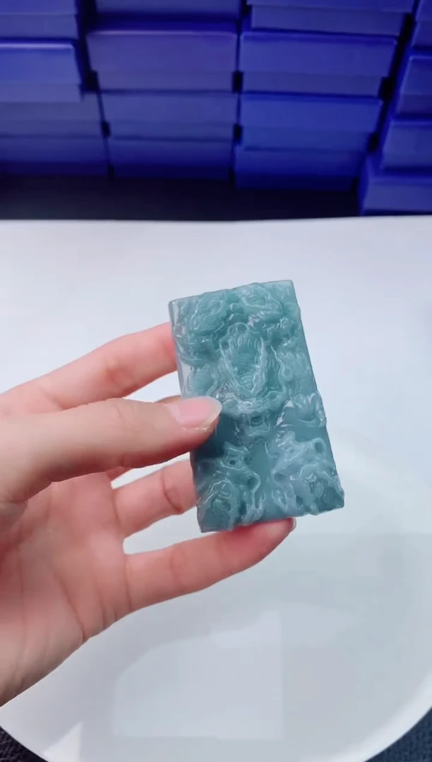 【闪购商品】翡翠颈饰未镶嵌