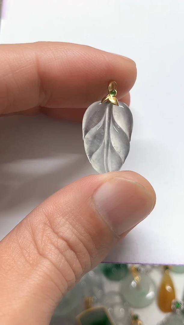 【闪购商品】翡翠颈饰18K金镶嵌天然缅甸A货翡翠吊坠